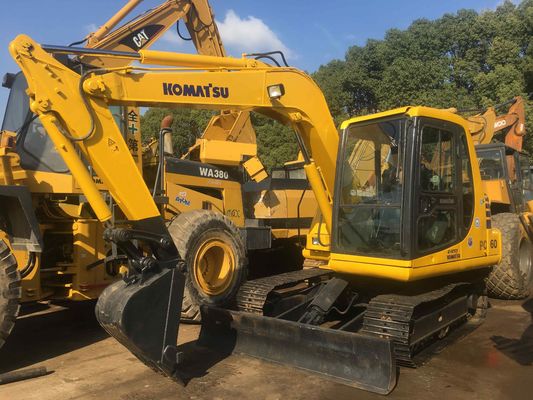 Excavador KOMATSU PC60-7/PC60 de la segunda mano con capacidad del cubo 0.4M3