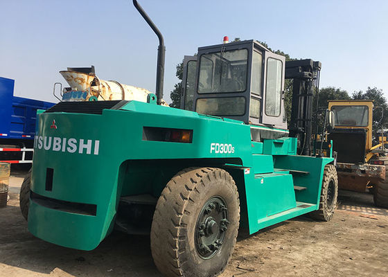 2009 años utilizaron la carretilla elevadora de Mitsubishi 30T, carretilla elevadora del diesel de la segunda mano FD300